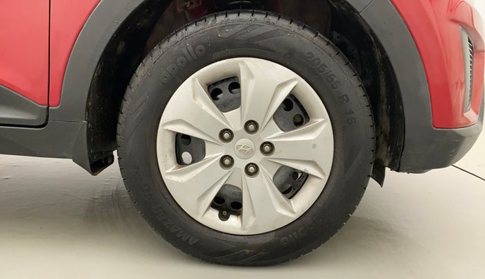 2016 Hyundai Creta BASE 1.6 PETROL, Petrol, Manual, 82,912 km, Right Front Wheel