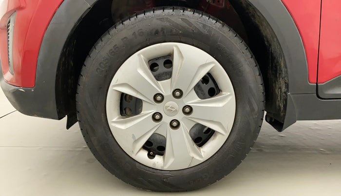 2016 Hyundai Creta BASE 1.6 PETROL, Petrol, Manual, 82,912 km, Left Front Wheel