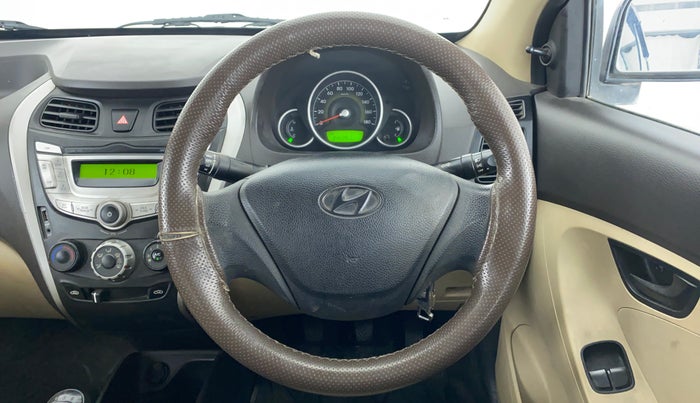 2014 Hyundai Eon MAGNA PLUS, Petrol, Manual, 34,328 km, Steering Wheel Close Up