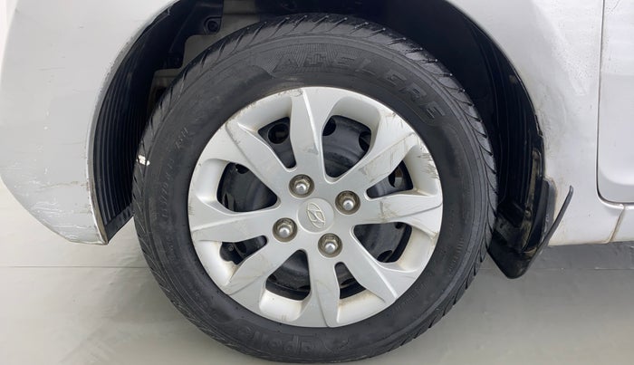 2014 Hyundai Eon MAGNA PLUS, Petrol, Manual, 34,328 km, Left Front Wheel