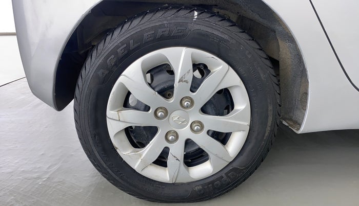 2014 Hyundai Eon MAGNA PLUS, Petrol, Manual, 34,328 km, Right Rear Wheel