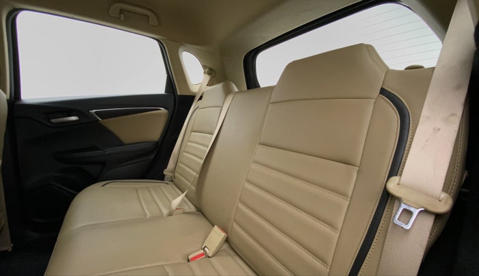 2017 Honda Jazz 1.2 V AT, Petrol, Automatic, 34,460 km, Right Side Rear Door Cabin