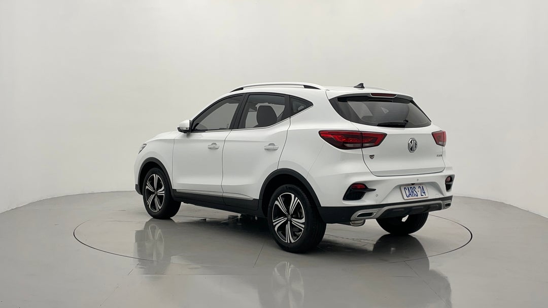 Left Back Diagonal (45- Degree) View