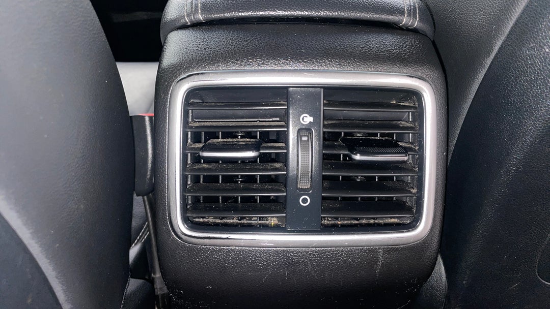 Rear A/C Vent