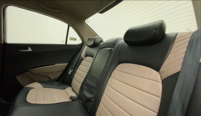 2014 Hyundai Xcent S 1.2, Petrol, Manual, 56,899 km, Right Side Rear Door Cabin