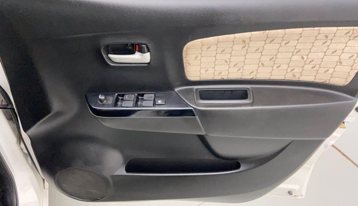 2017 Maruti Wagon R 1.0 VXI, Petrol, Manual, 11,482 km, Driver Side Door Panels Control