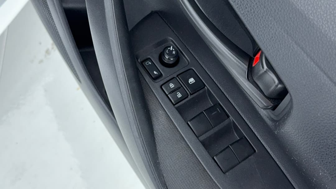 2020 Toyota Corolla Ascent Sport, Automatic, 131134 km, Drivers Side Door Panel Controls