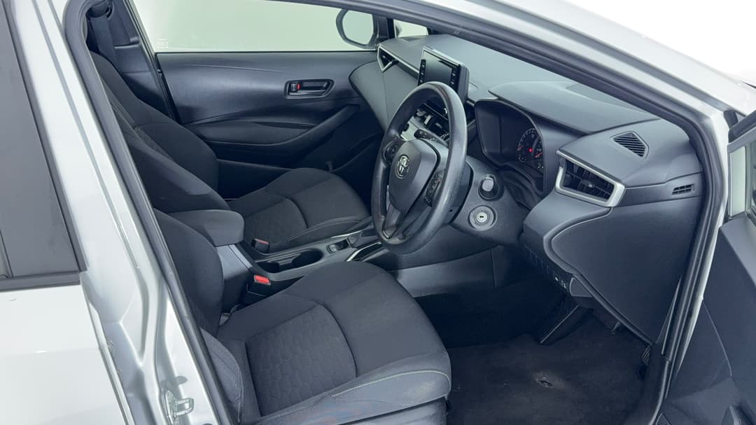 2020 Toyota Corolla Ascent Sport, Automatic, 131134 km, Right Side Front Door Cabin View
