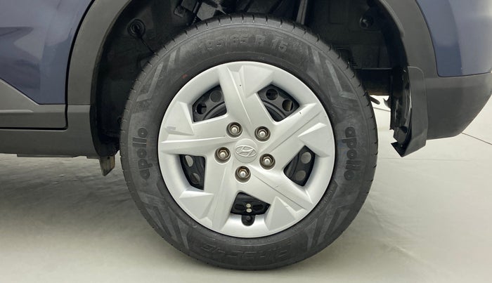 2021 Hyundai VENUE S MT 1.2 KAPPA, Petrol, Manual, 13,410 km, Left Rear Wheel