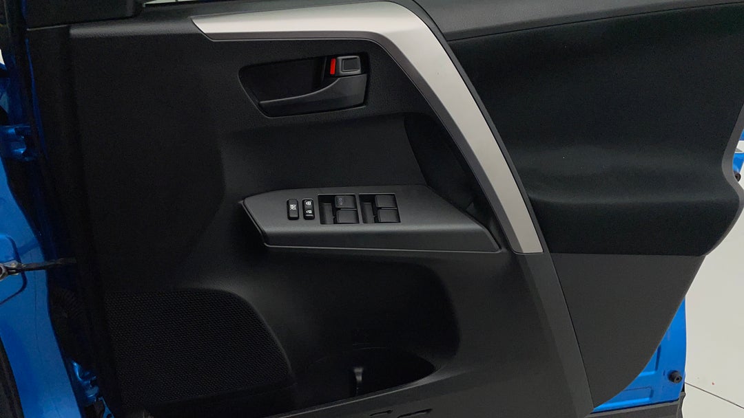 2017 Toyota RAV4 Gx (2WD), Automatic, 60833 km, Speaker View