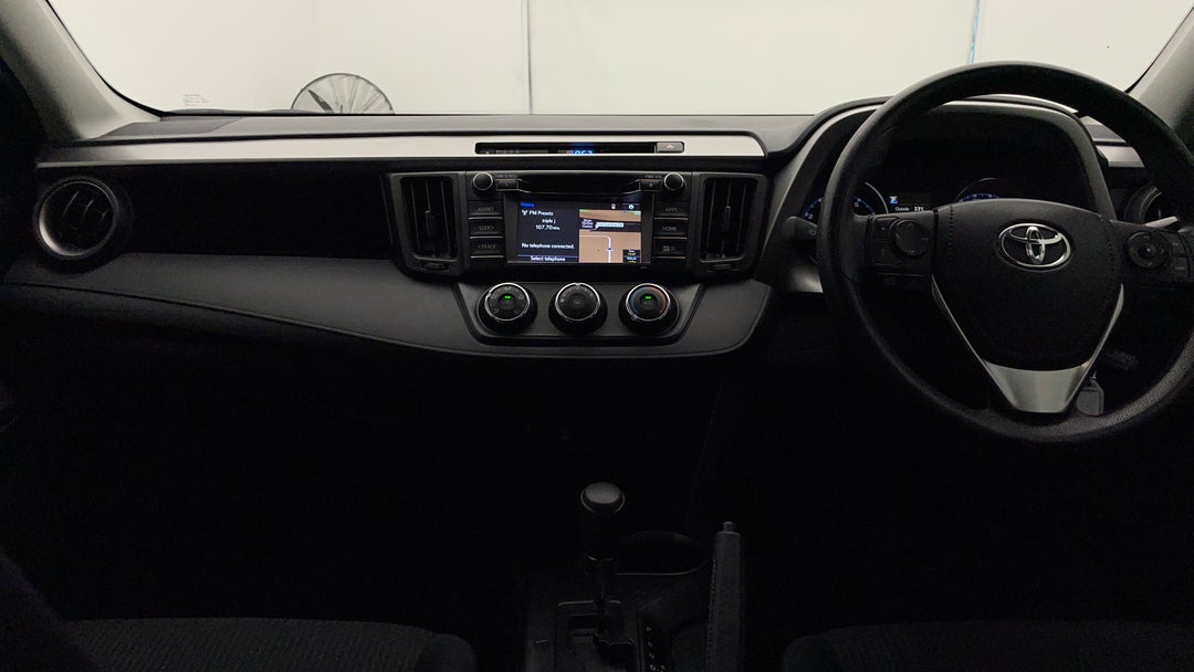 2017 Toyota RAV4 Gx (2WD), Automatic, 60833 km, Dashboard View