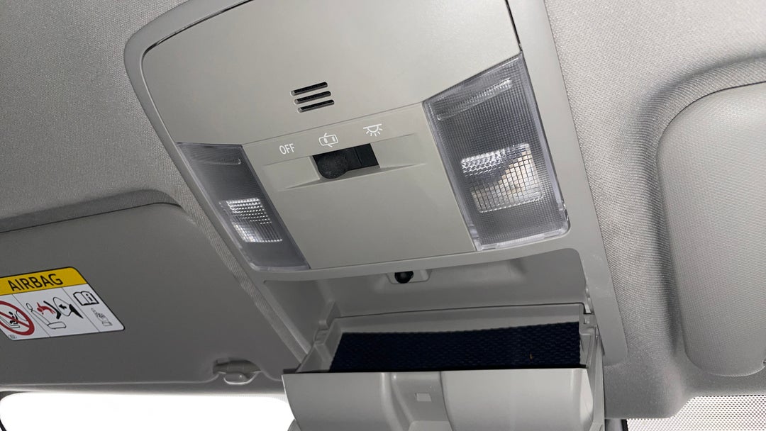 2017 Toyota RAV4 Gx (2WD), Automatic, 60833 km, On-Roof Controls/Sunglass holder