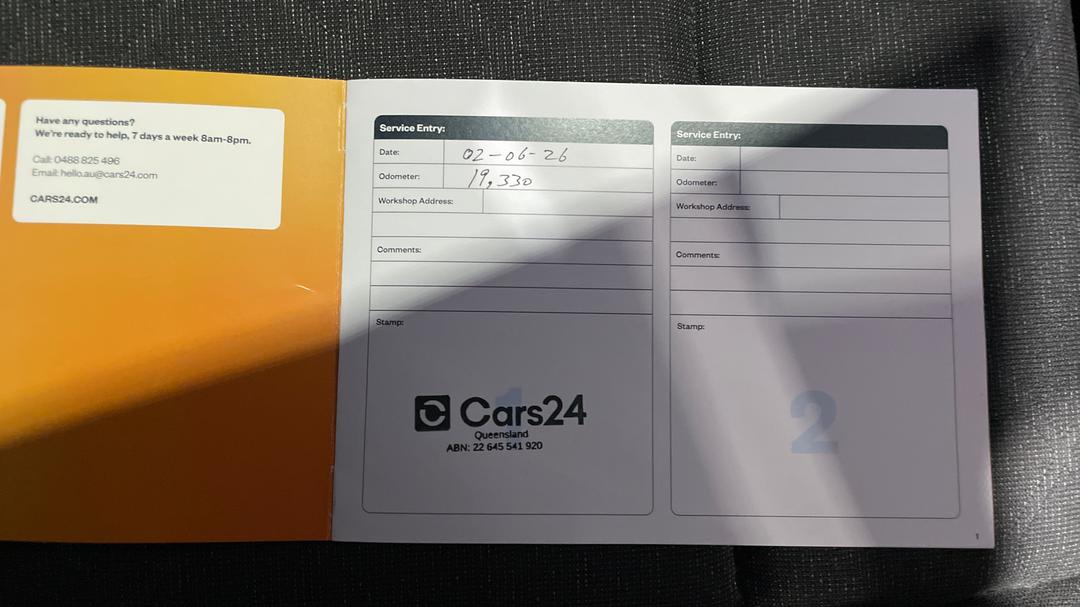 2022 Volkswagen Golf 110tsi Life, Automatic, 19346 km, Service History