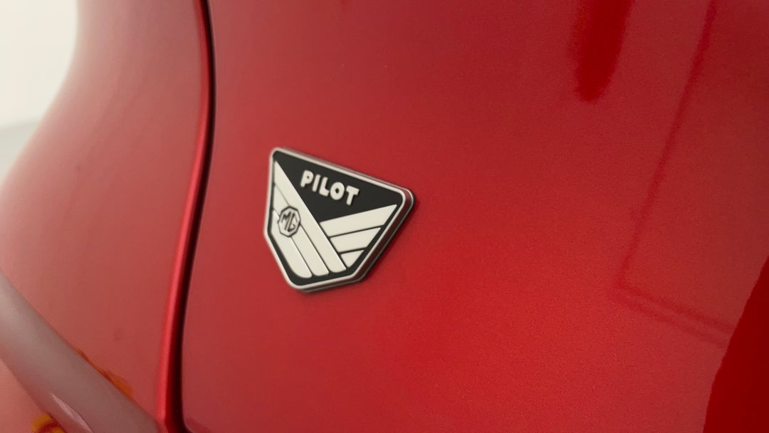 2023 MG Zst Core, Automatic, 11381 km, Badge (Boot Left Side)