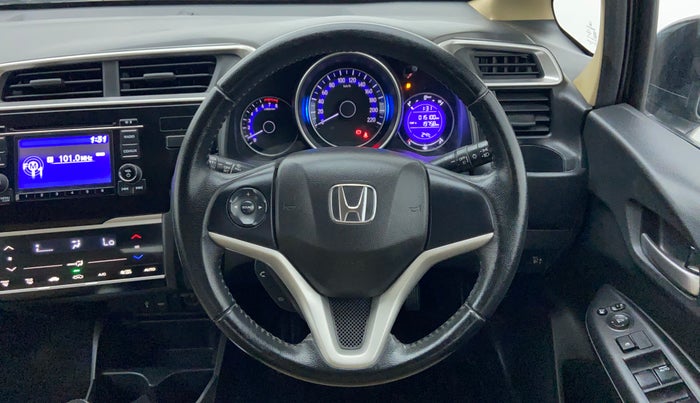 2017 Honda Jazz 1.2 V MT, Petrol, Manual, 15,086 km, Steering Wheel Close Up