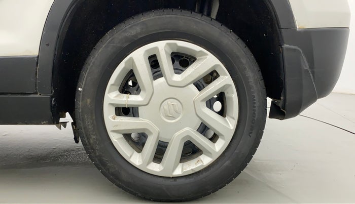 2019 Maruti Vitara Brezza VDI, Diesel, Manual, 69,201 km, Left Rear Wheel