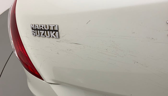 2013 Maruti Swift VXI, Petrol, Manual, 79,009 km, Dicky (Boot door) - Minor scratches