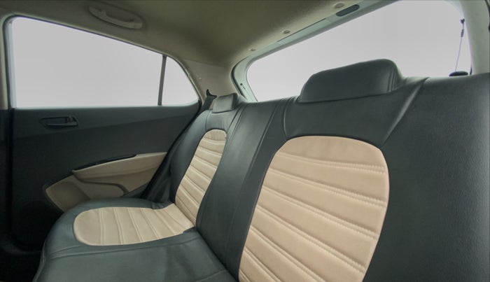2018 Hyundai Grand i10 MAGNA 1.2 KAPPA VTVT, Petrol, Manual, 11,985 km, Right Side Rear Door Cabin
