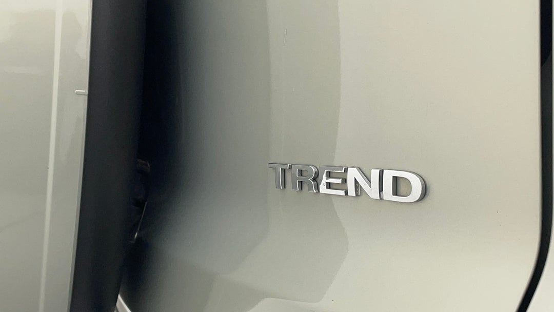 Badge (Boot Right Side)