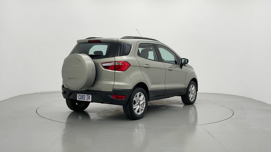 Right Back Diagonal (45- Degree) View