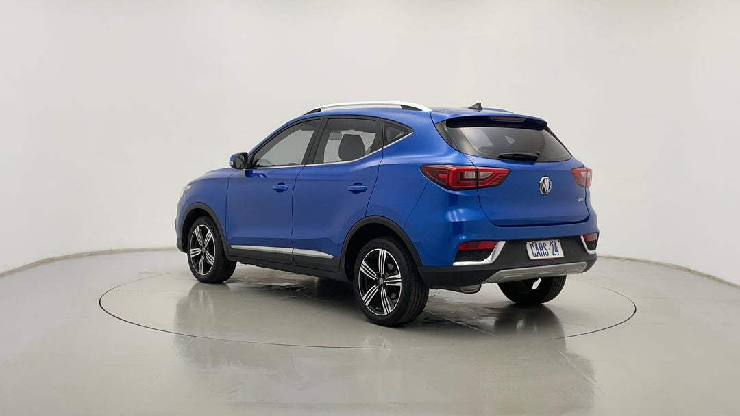 Left Back Diagonal (45- Degree) View