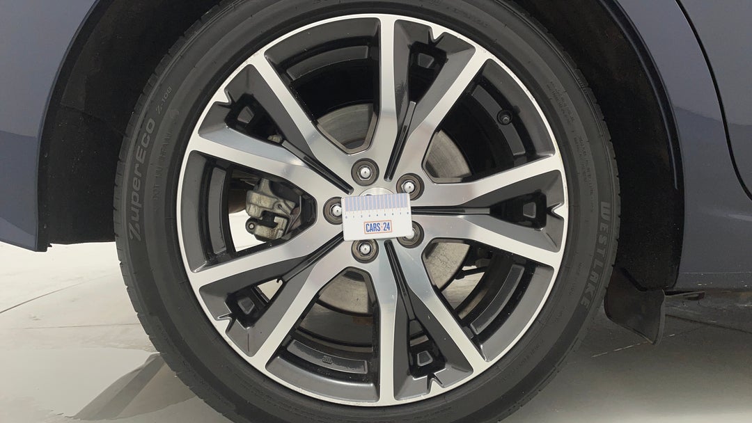 Wheels Rim Rear RHS Gutter Rash