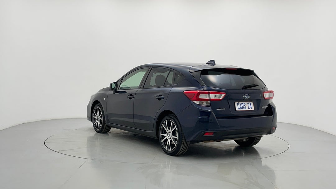 Left Back Diagonal (45- Degree) View