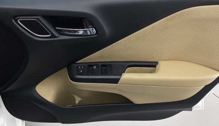 2017 Honda City V MT PETROL, Petrol, Manual, 47,547 km, Driver Side Door Panels Control