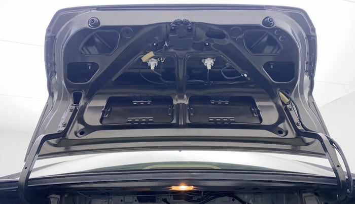2018 Honda Amaze 1.2 V CVT I VTEC, Petrol, Automatic, 67,493 km, Boot Door Open