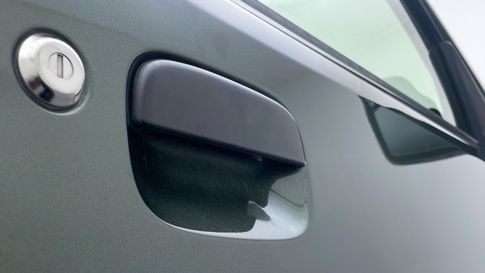 SUZUKI JIMNY-Door Exterior RHS Front Scratch