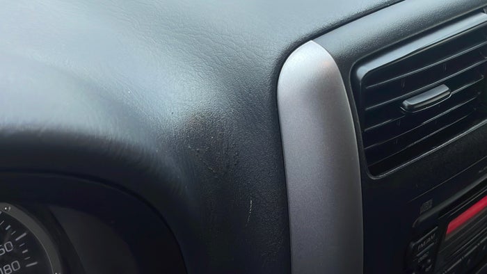 SUZUKI JIMNY-Dashboard Trim Scratch