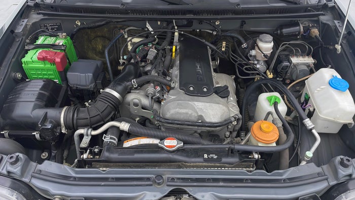 SUZUKI JIMNY-Engine Bonet View