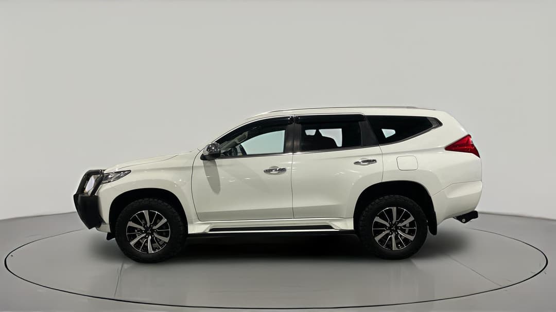 2018 Mitsubishi Pajero Sport Gls (4x4) 7 Seat, Automatic, 131376 km, Left Side View