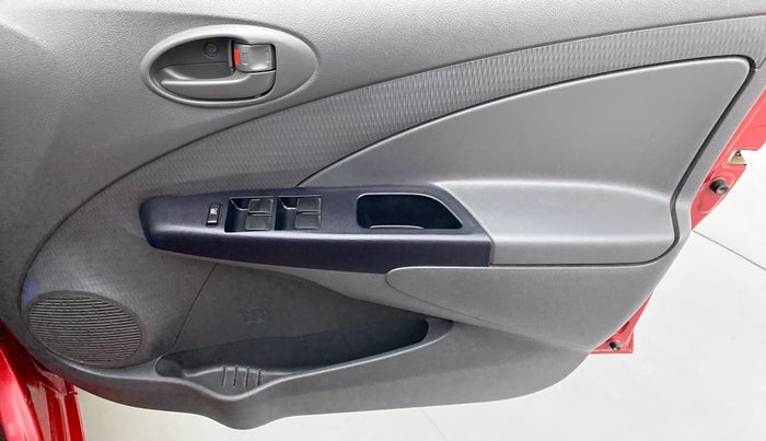 2012 Toyota Etios G, Petrol, Manual, 62,781 km, Driver Side Door Panels Control
