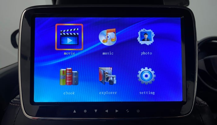 2016 Maruti Vitara Brezza VDI, Diesel, Manual, 58,646 km, Display Screen For Rear Passengers