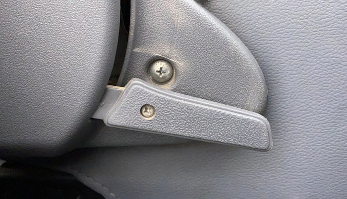 2012 Maruti Alto 800 LXI, Petrol, Manual, 56,394 km, Driver Side Adjustment Panel