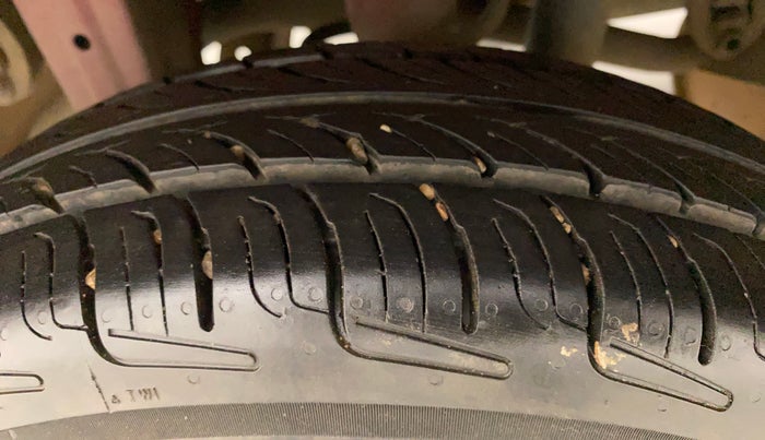 2012 Maruti Alto 800 LXI, Petrol, Manual, 56,394 km, Right Rear Tyre Tread