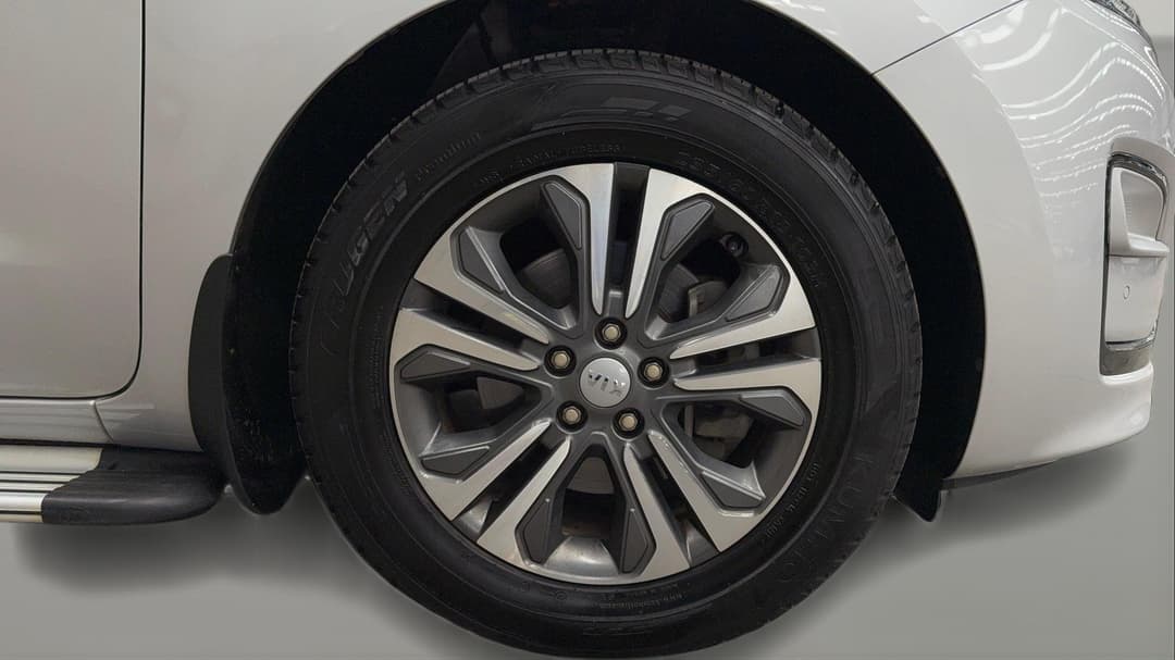 2019 Kia Carnival Sli, Automatic, 95917 km, Right Front Wheel