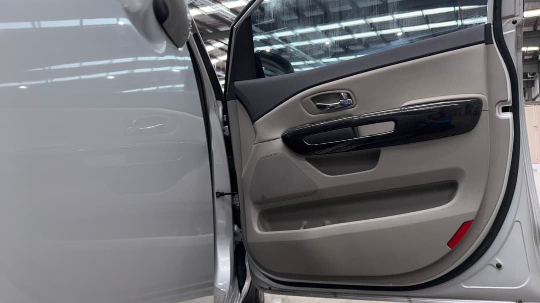 2019 Kia Carnival Sli, Automatic, 95917 km, Speaker View