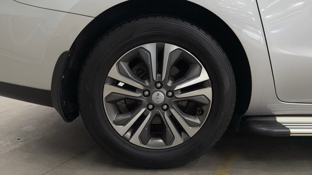 2019 Kia Carnival Sli, Automatic, 95917 km, Right Rear Wheel