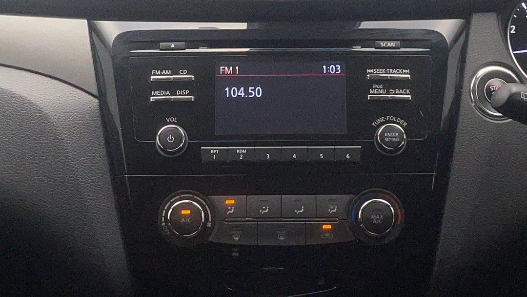 2018 Nissan Qashqai St, Automatic, 68382 km, Infotainment System