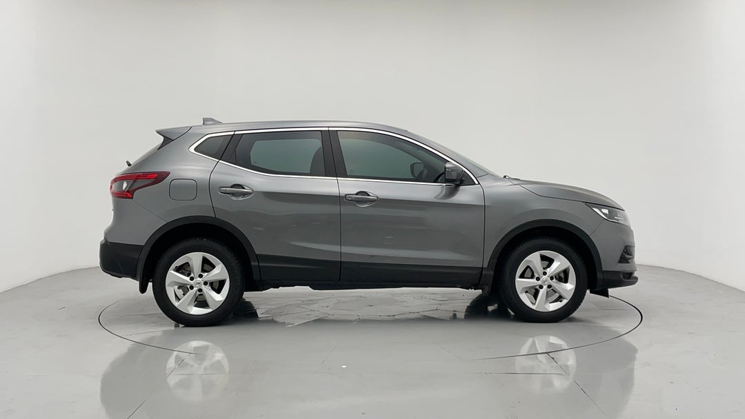 2018 Nissan Qashqai St, Automatic, 68382 km, Right Side View