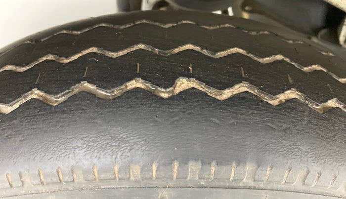2019 Maruti Eeco 5 STR WITH AC PLUSHTR, Petrol, Manual, 18,653 km, Right Rear Tyre Tread