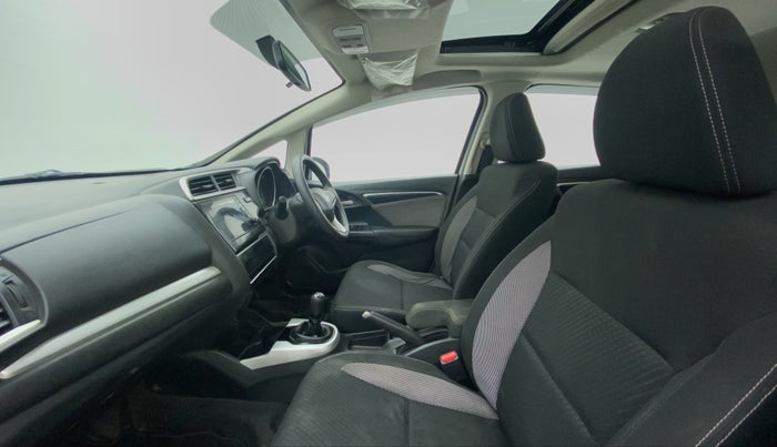 2017 Honda WR-V 1.2 i-VTEC VX MT, Petrol, Manual, 59,568 km, Right Side Front Door Cabin