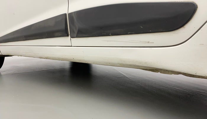 2016 Hyundai Grand i10 MAGNA 1.2 KAPPA VTVT, Petrol, Manual, 64,160 km, Left running board - Paint is slightly faded