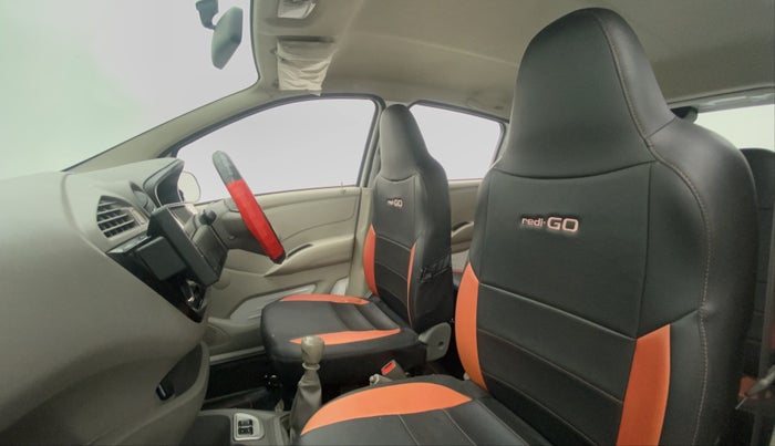 2016 Datsun Redi Go S, Petrol, Manual, 42,903 km, Right Side Front Door Cabin