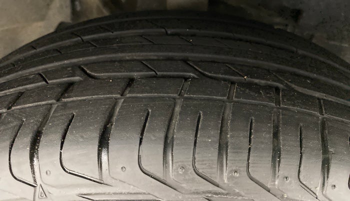 2019 Tata NEXON XZ+ 1.5, Diesel, Manual, 11,701 km, Right Rear Tyre Tread