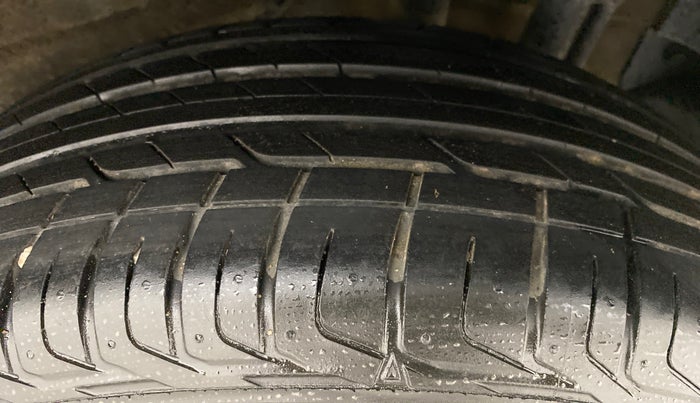 2019 Tata NEXON XZ+ 1.5, Diesel, Manual, 11,701 km, Left Rear Tyre Tread