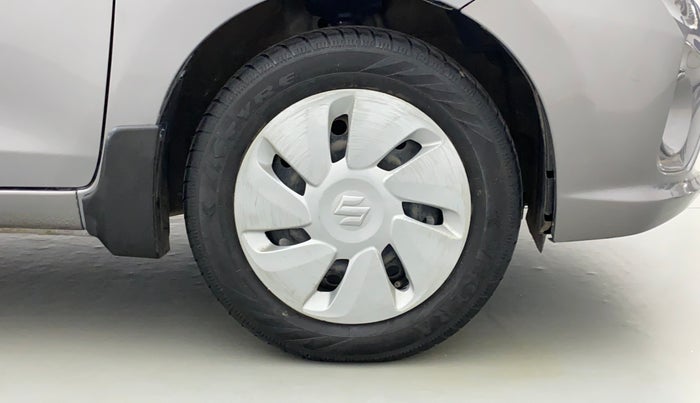 2018 Maruti Celerio ZXI D, Petrol, Manual, 27,756 km, Right Front Tyre