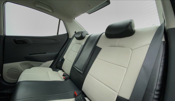 2021 Hyundai AURA S CNG, CNG, Manual, 35,714 km, Right Side Rear Door Cabin